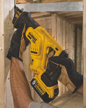 DEWALT announces the launch of its new 20V MAX* Lithium Ion reciprocating saw (DCS387). 