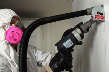 Contractors and remodelers who are facing the EPA&rsquo;s new Final Ruling on lead, remodeling, repair and painting can be aided in becoming compliant when using Kett Tool&rsquo;s KSV-432 vacuum saw with a HEPA filtered shop vacuum.