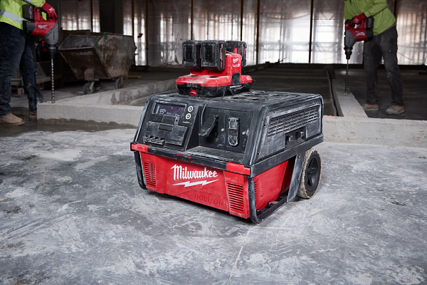 Milwaukee Tool ROLL-ON 7200W/3600W 6.0kWh Power Supply Milwaukee Tool ROLL-ON 7200W/3600W 6.0kWh Power Supply